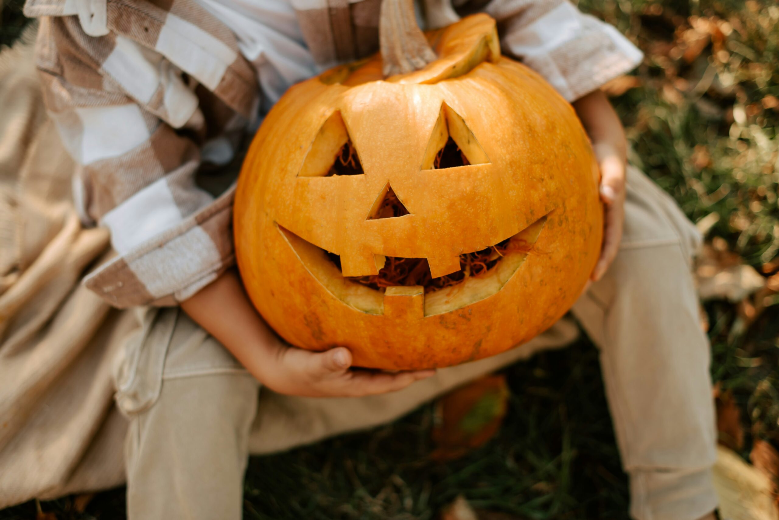 Halloween Decor You Can Make with Household Items