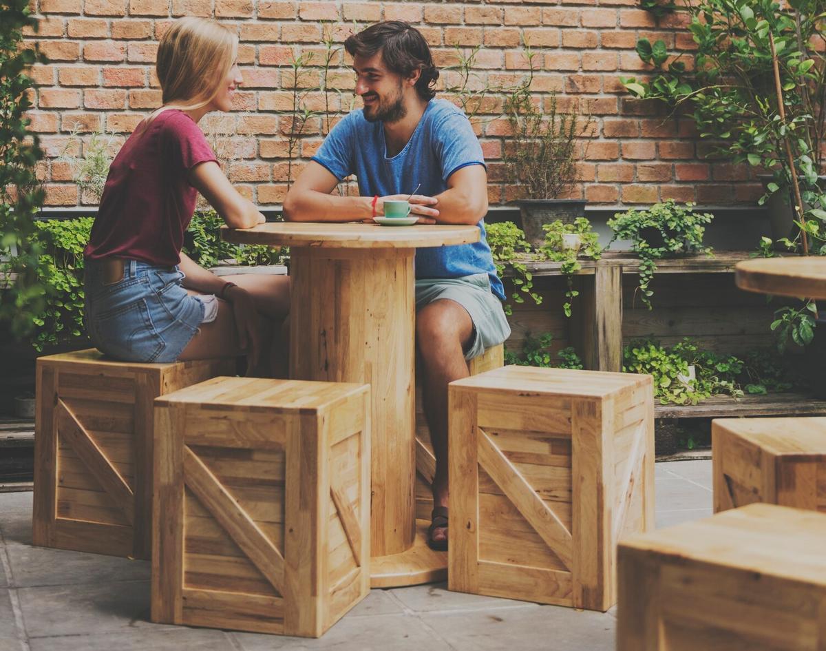 How to Craft a Coffee Table from Wooden Pallets